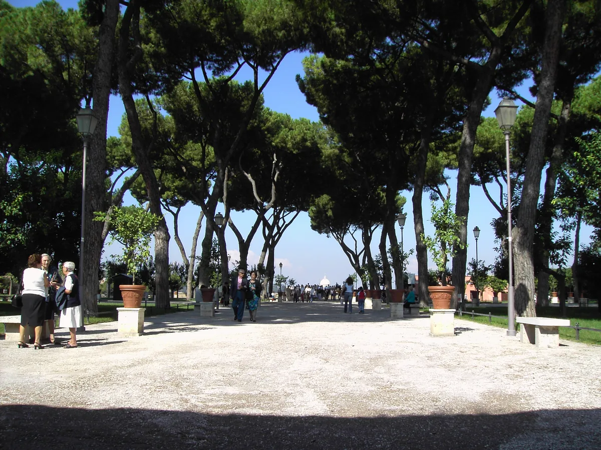 Roma vista da un tour Aura